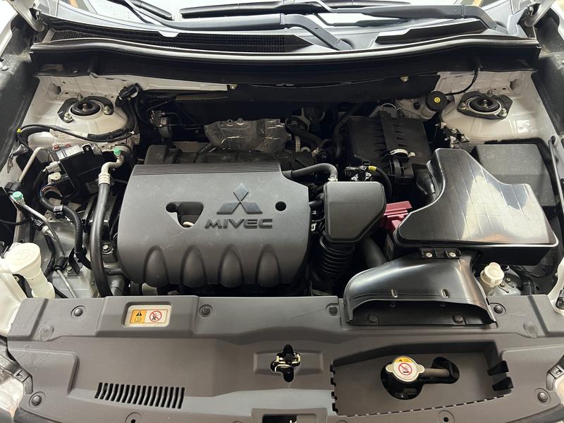 Mitsubishi Outlander, 2023 — фото 6 из 12