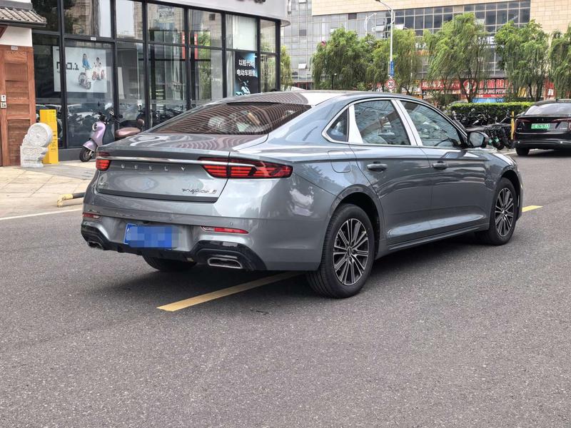 Geely Preface, 2025 — фото 7 из 12