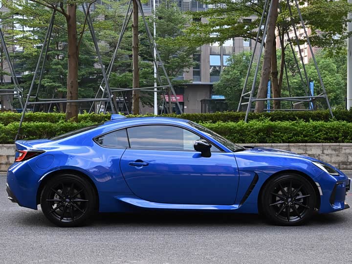 Subaru BRZ, 2023 — фото 6 из 9
