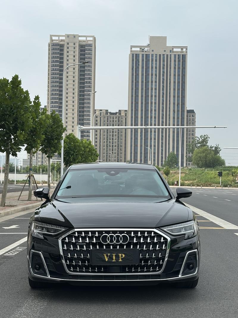 Audi A8, 2023 — фото 2 из 9