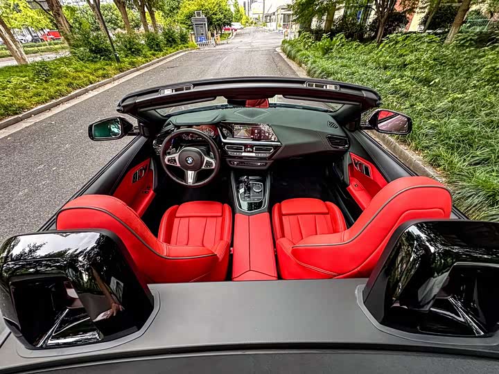 BMW Z4, 2024 — фото 7 из 9