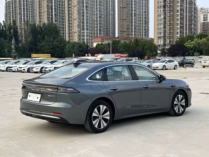 Geely Galaxy A7, 2025 — фото 4 из 9