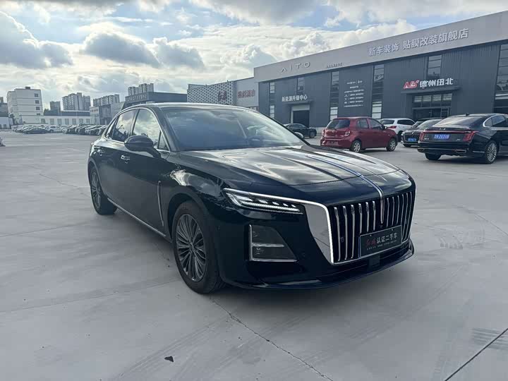 Hongqi H5, 2026 — фото 3 из 9