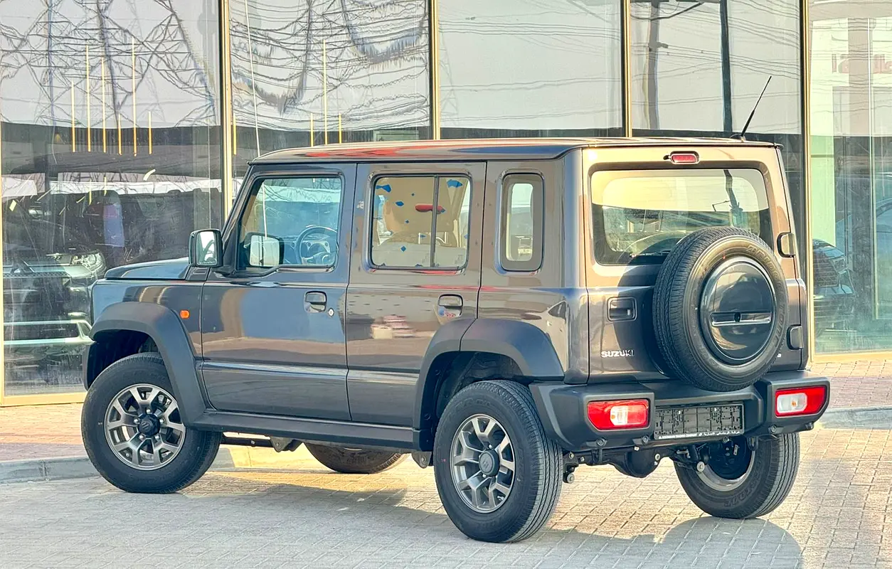 Suzuki Jimny, 2025 — фото 4 из 10