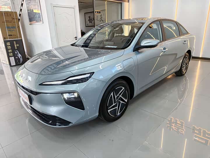 Roewe D6, 2026 — купить в Самаре под ключ