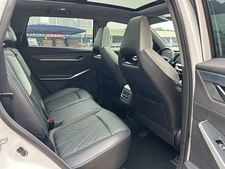 Changan CS75 Plus, 2025 — фото 8 из 9