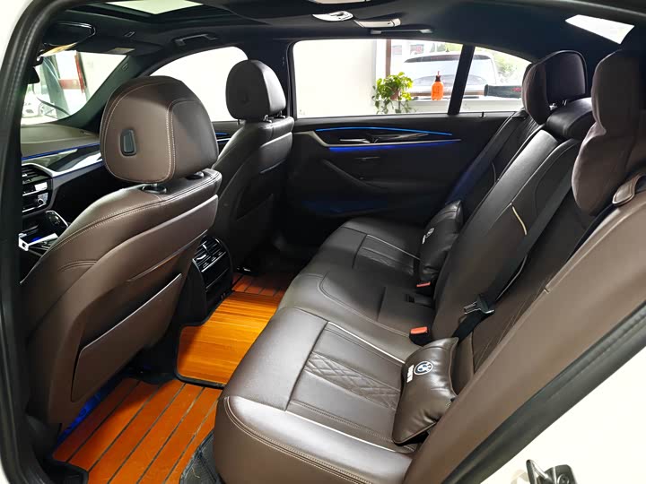 BMW 5 Series, 2022 — фото 7 из 9