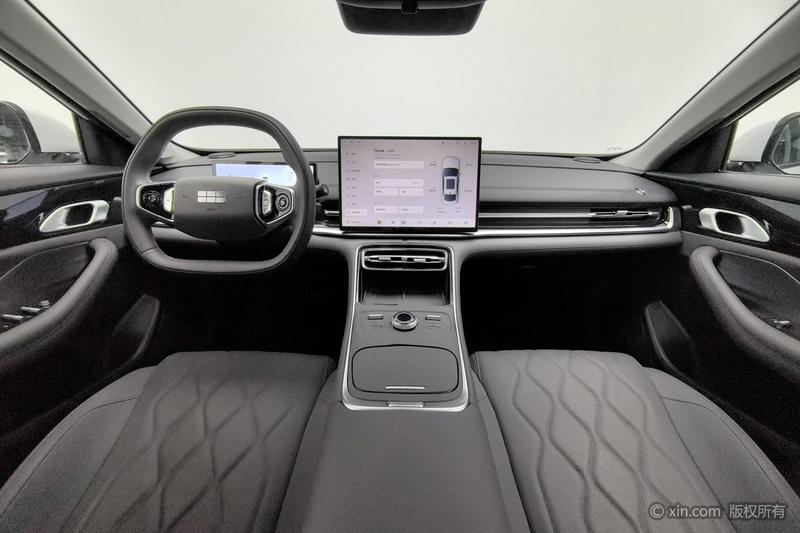 Geely Galaxy A7, 2025 — фото 8 из 12