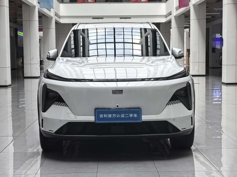 Geely Galaxy L7, 2024 — фото 2 из 12