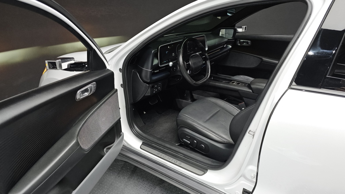 Hyundai Ioniq 6, 2022 — фото 9 из 12