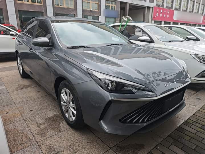 Roewe i5, 2025 — фото 4 из 9