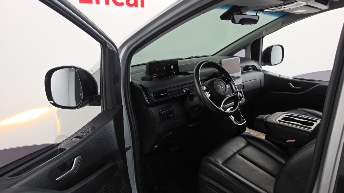 Hyundai Staria, 2022 — фото 9 из 12