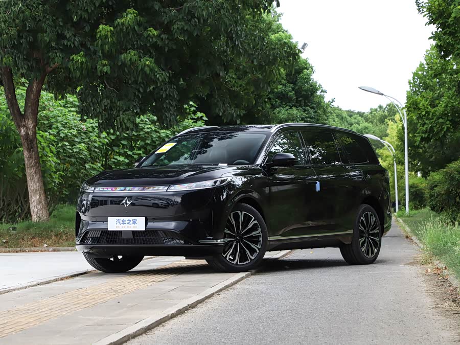 Dongfeng Yipai eπ 008, 2026 — купить в Санкт-Петербурге под ключ