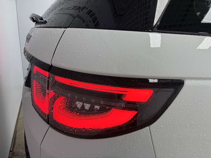 Land Rover Discovery Sport, 2023 — фото 8 из 9
