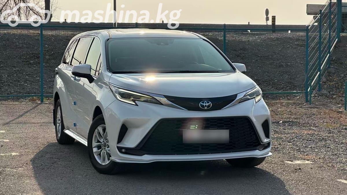 Toyota Sienna, 2023 — фото 2 из 9