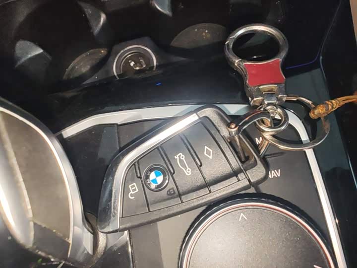 BMW X3, 2022 — фото 9 из 9