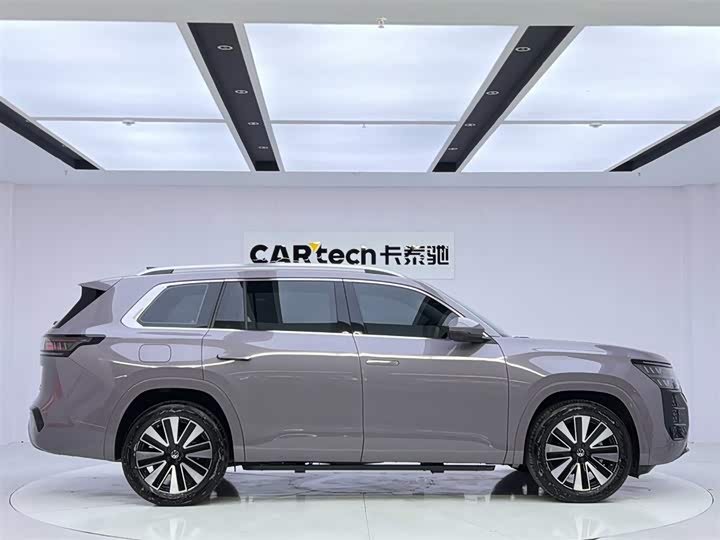 Volkswagen Teramont Pro, 2025 — фото 6 из 9