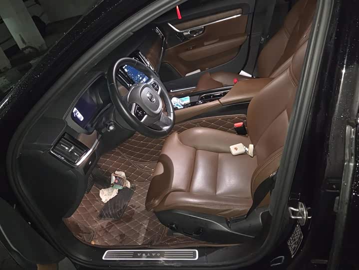 Volvo S90, 2025 — фото 9 из 9