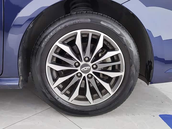 Chery Omoda S5 (Arrizo 5 Plus), 2022 — фото 6 из 9