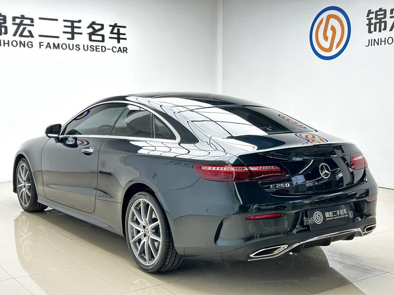 Mercedes-Benz E-Class, 2022 — фото 4 из 12
