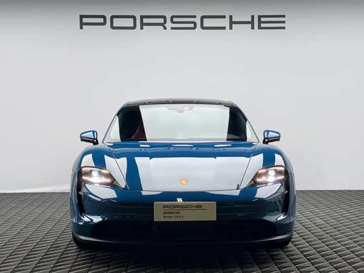 Porsche Taycan, 2022 — фото 2 из 9