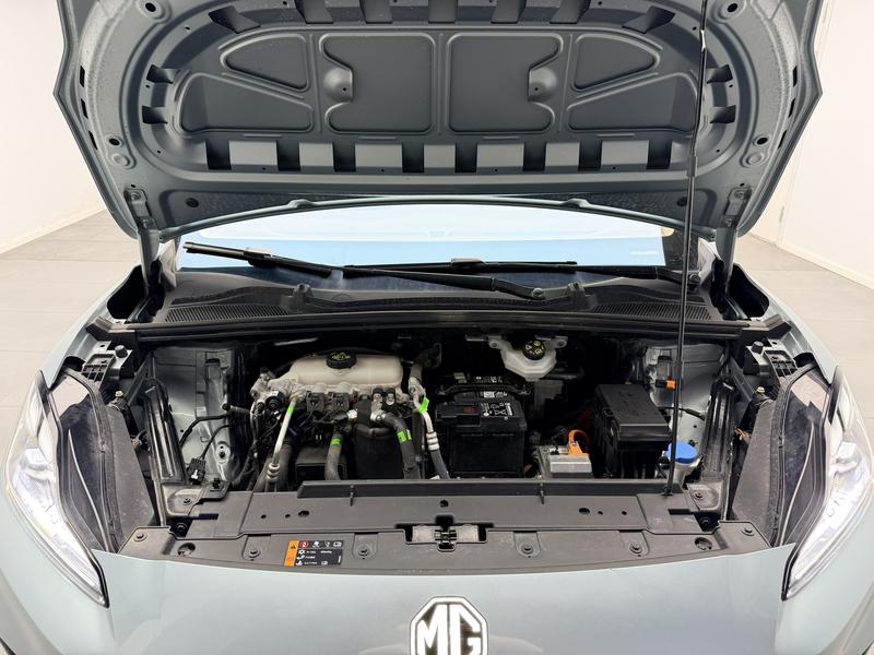 MG Motor 4 EV, 2025 — фото 12 из 12