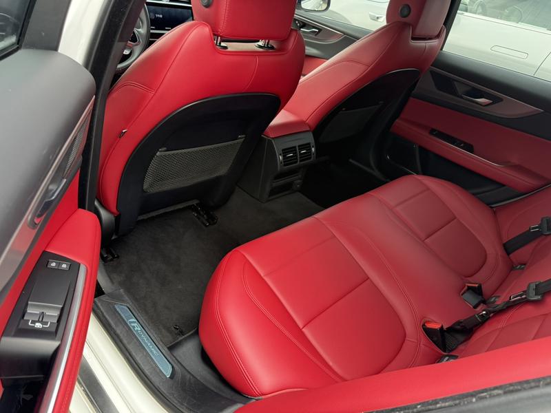 Jaguar XE L, 2022 — фото 11 из 12