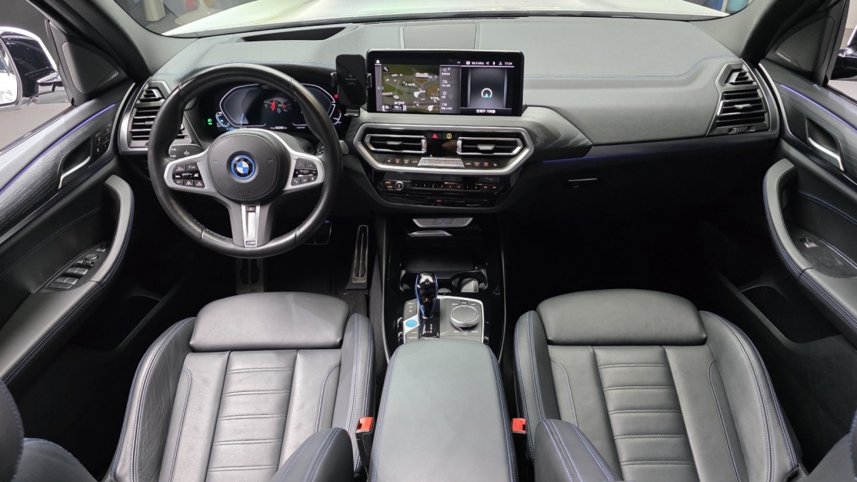 BMW iX3, 2021 — фото 6 из 12