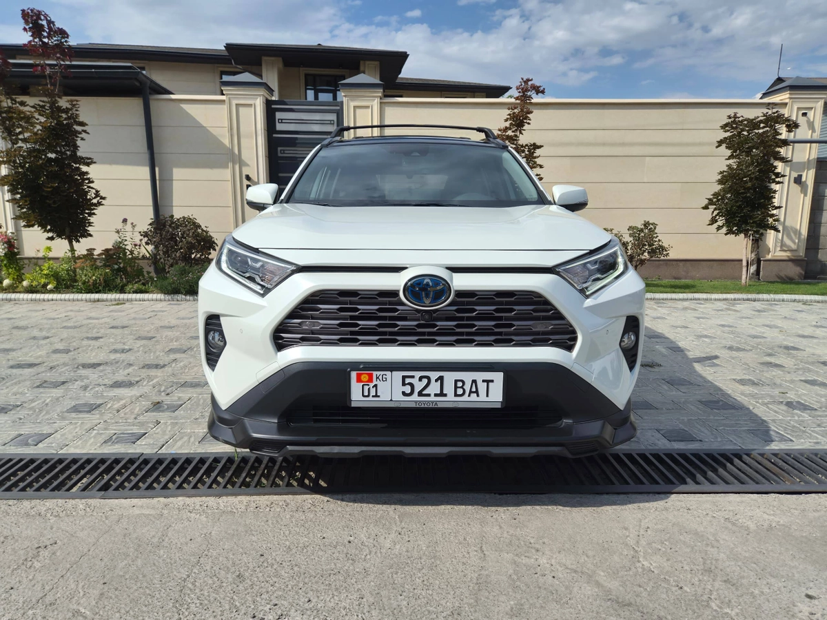 Toyota Rav4, 2021 — фото 3 из 12