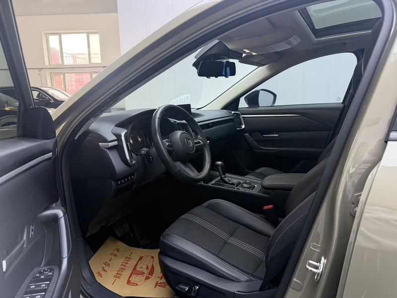 Mazda CX-50, 2023 — фото 9 из 11