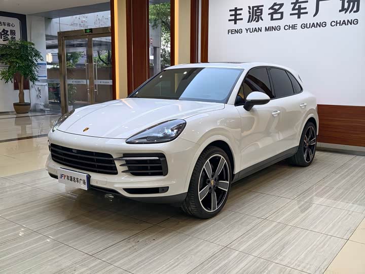 Porsche Cayenne, 2022 — купить в Тольятти под ключ