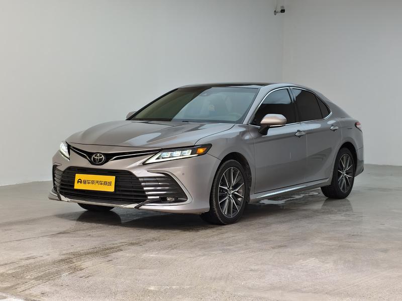 Toyota Camry, 2023 — купить в Тольятти под ключ