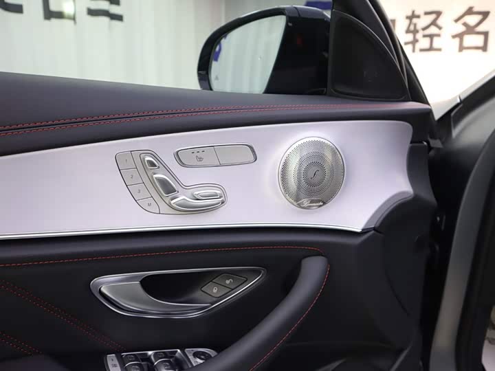 Mercedes-Benz E-Class AMG, 2023 — фото 8 из 9
