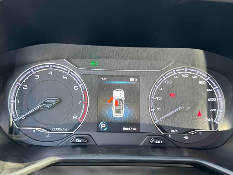 Geely Vision X6, 2022 — фото 12 из 12