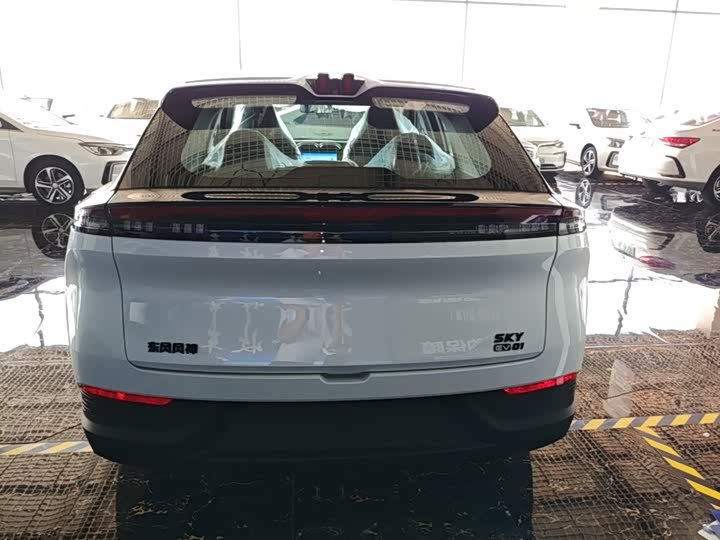 Dongfeng Aeolus Sky EV01, 2025 — фото 4 из 9