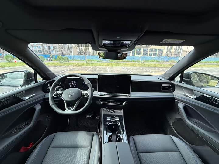 Volkswagen Tiguan L Pro, 2025 — фото 6 из 9