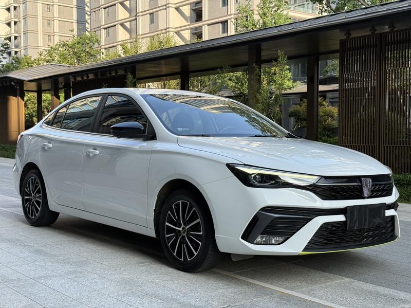 Roewe i5, 2021 — фото 3 из 12