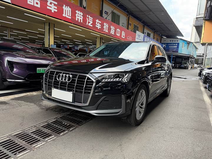 Audi Q7, 2024 — купить в Саранске под ключ