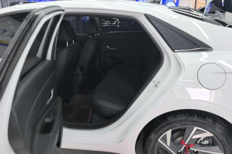 Hyundai Elantra N line, 2025 — фото 12 из 12