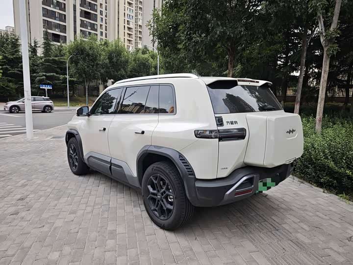 BYD FangChengBao Titanium 3 (Tai 3), 2026 — фото 4 из 9
