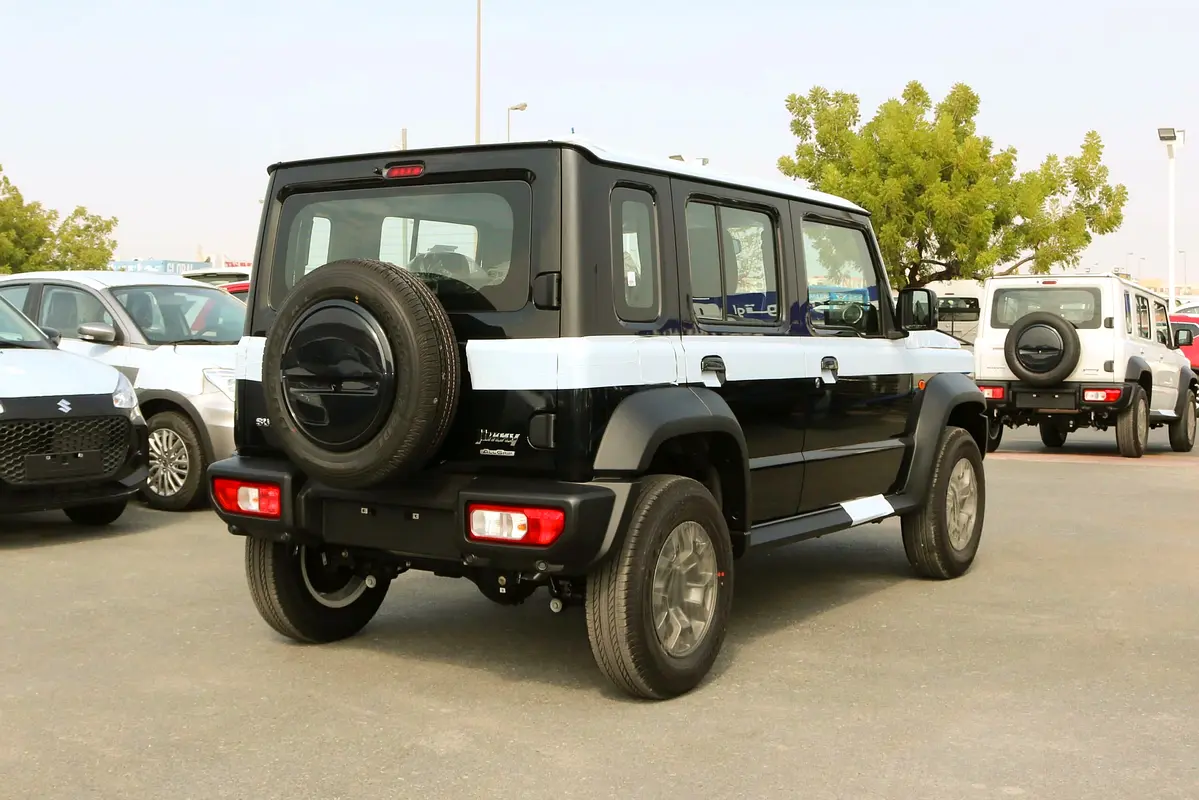 Suzuki Jimny, 2026 — фото 5 из 10