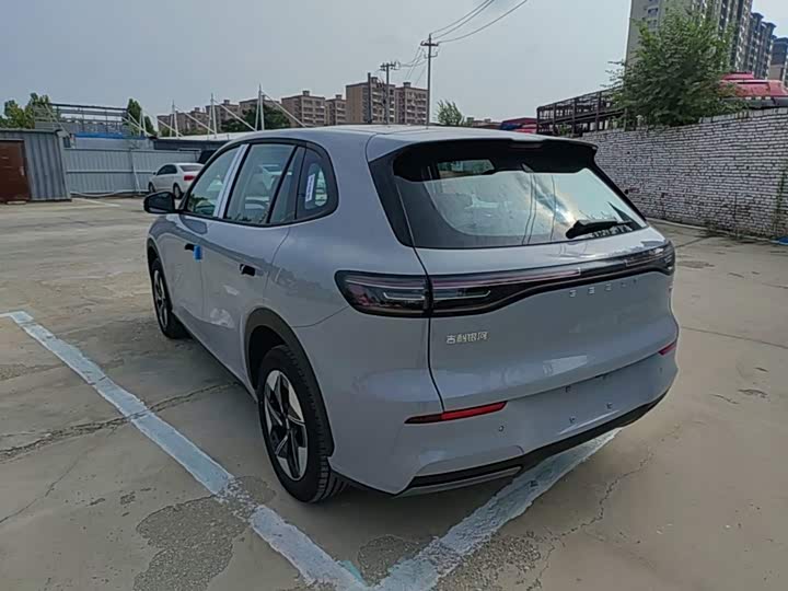 Geely Galaxy E5, 2026 — фото 5 из 9