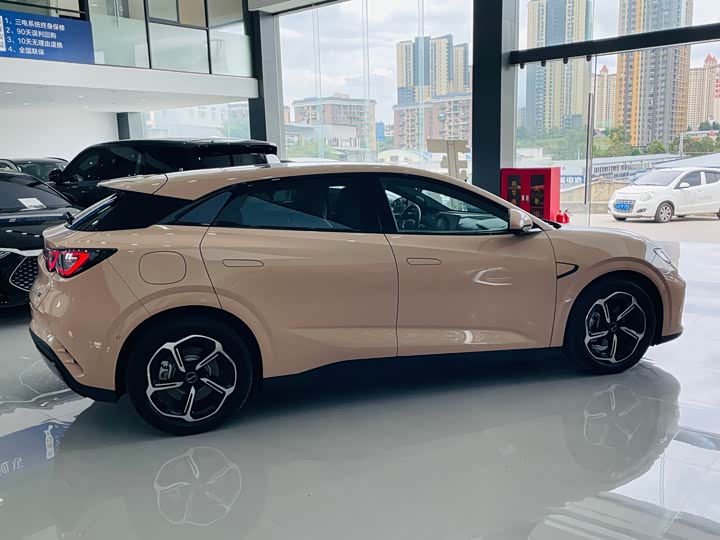 BYD Seal 06 GT, 2024 — фото 7 из 9
