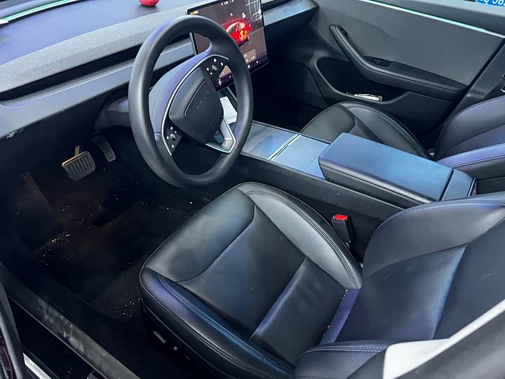 Tesla Model 3, 2024 — фото 5 из 9