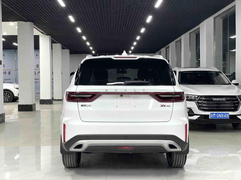 Geely Vision X6, 2022 — фото 5 из 12