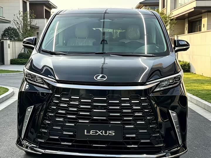 Lexus LM, 2025 — фото 2 из 9