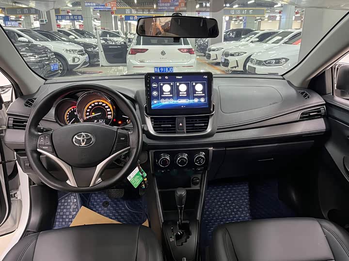 Toyota Yaris L Hatchback, 2022 — фото 6 из 9
