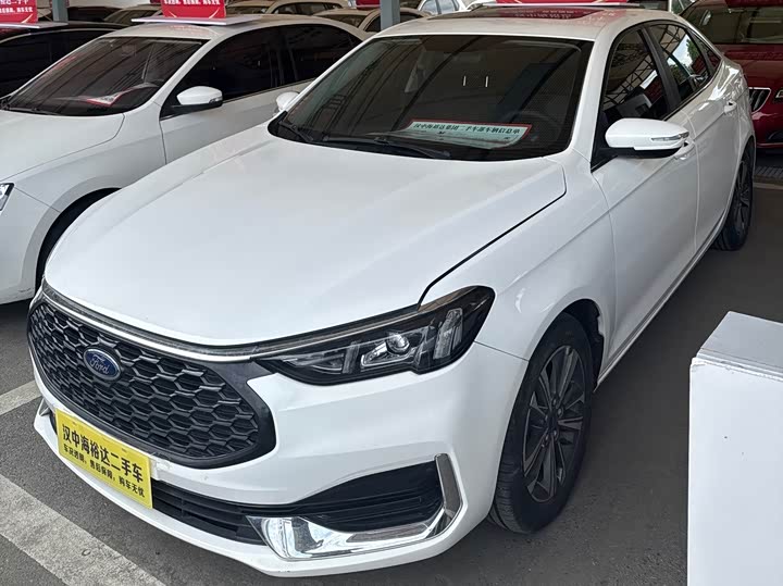 Ford Escort, 2022 — купить в Санкт-Петербурге под ключ