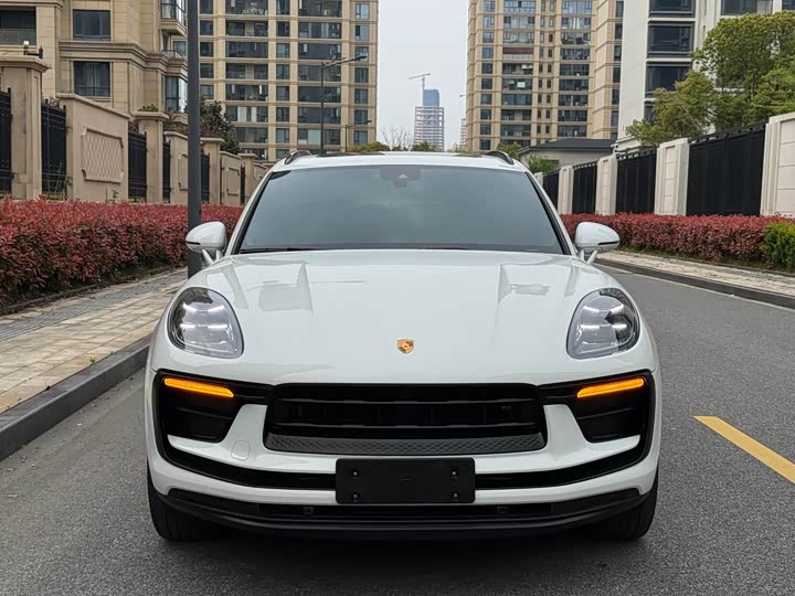 Porsche Macan, 2024 — фото 2 из 9