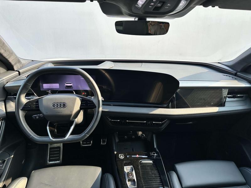 Audi Q6L e-tron, 2025 — фото 7 из 10
